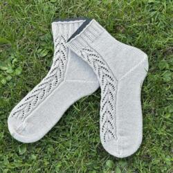 Opskrift til Vintergæk strømperne i 1. Class Cashmere