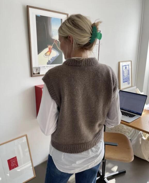 Novice Slipover - PetiteKnit