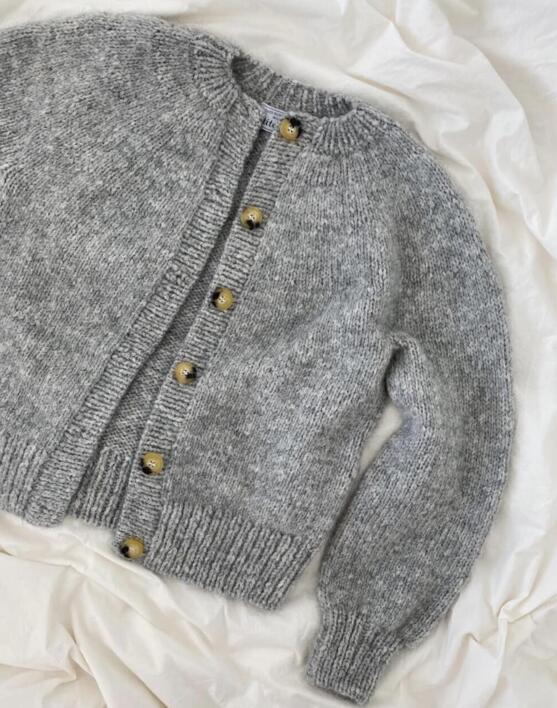 Novice Cardigan Chunky Edition - PetiteKnit