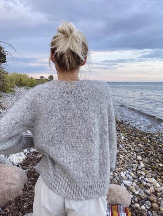 Novice Cardigan Chunky Edition - PetiteKnit