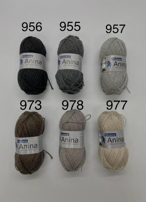 Strikkekits til Vaffelvest til børn i Anina