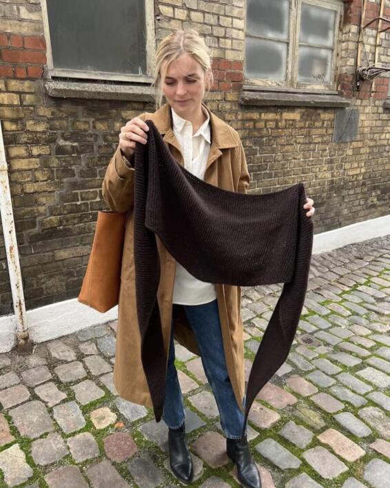 Sophie Shawl - PetiteKnit