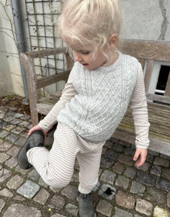 Moby Slipover Mini - PetiteKnit