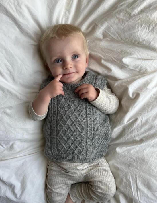 Moby Slipover Baby - PetiteKnit