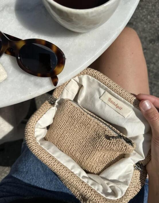 Cleo Clutch - PetiteKnit