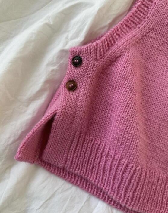 Lulu Slipover Junior - PetiteKnit