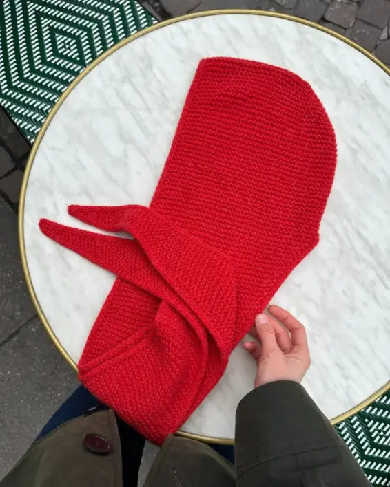 Opskrift til Sophie Hood - Petiteknit