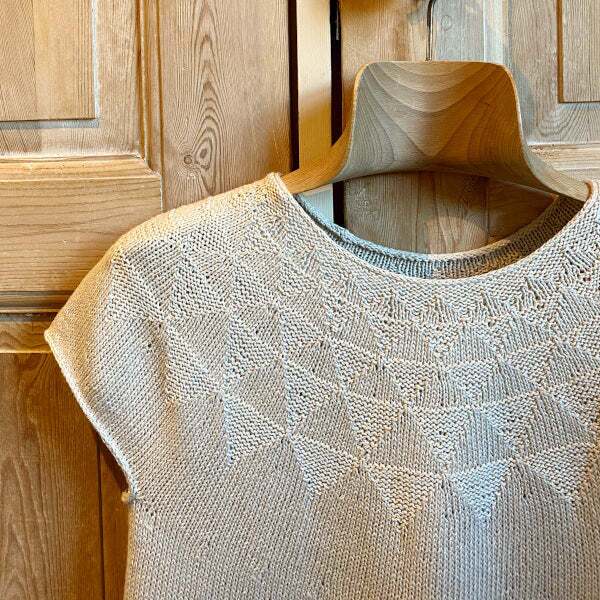 Strikkekits til Dina Sommer i New Arezzo