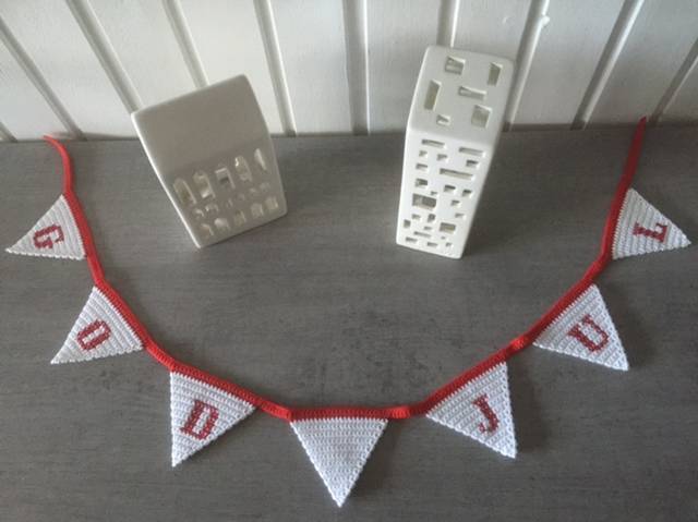 Opskrift til Vimpel med “God Jul” i Cotton nr. 8