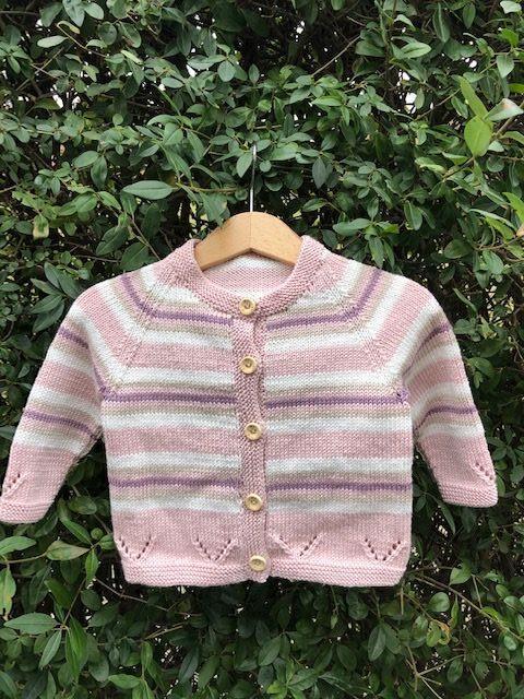 Opskrift til Girly trøje med striber i Blend Bamboo