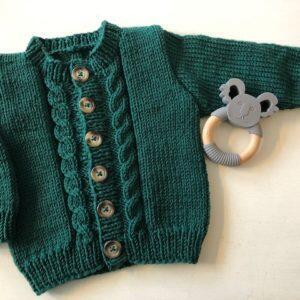 Opskrift til Skovtrøjen til både drenge og piger fra 3 mdr