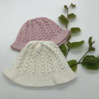 Opskrift til Maggie's bøllehat i Cotton nr. 8