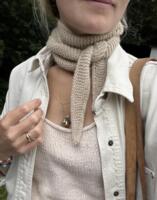Opskrift til Sophie Scarf - PetiteKnit