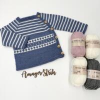 Strikkekits til Mønsterstrikket trøje med sidelukning i Extrafine merino 150